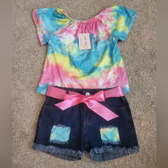 ♥️NWT♥️ MIA BELLE COLORFUL TIE-DYE TOP &DENIM SHORTS SET